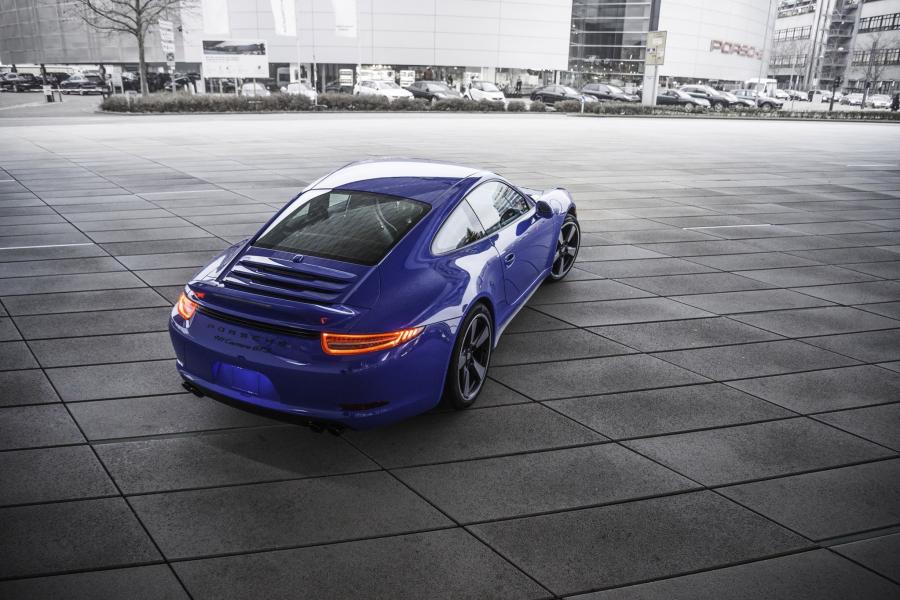  Porsche 911 GTS Club Coupe 2015 года  (фото 5 из 19)
